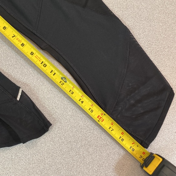 Reeebok RBX - stretch 3/4 pants. Size XL - Picture 8 of 8